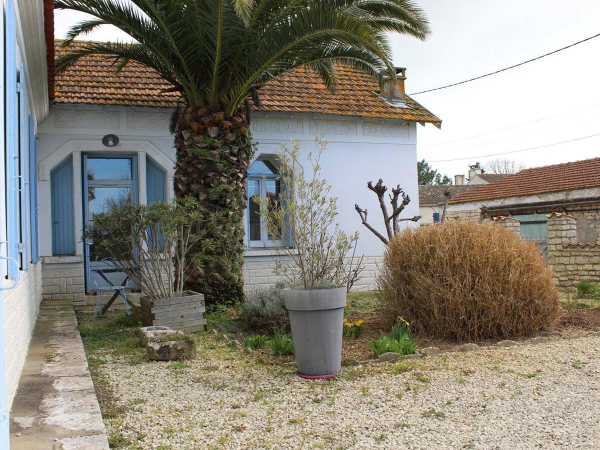 Maison Saint-pierre-d'oléron, 3 Pièces, 4 Personnes - Fr-1-246a-96 *